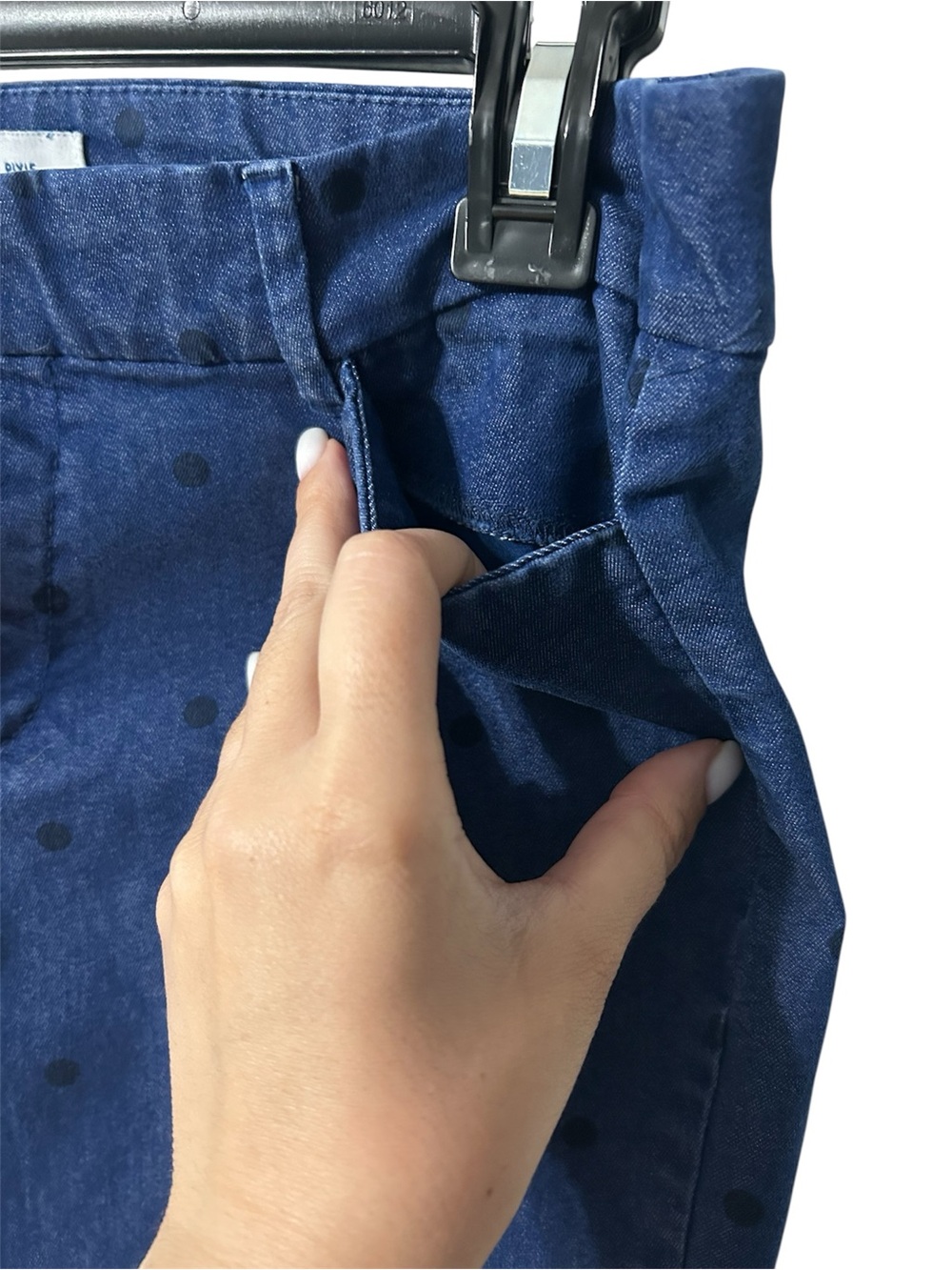 Old Navy Pixie Ankle Pants Blue Polka Dot Skinny Chino Size 8 Cotton Blend - Picture 4 of 8